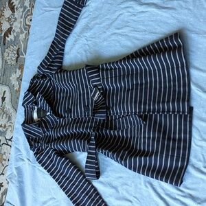 Coat. Talbot's SP navy/white